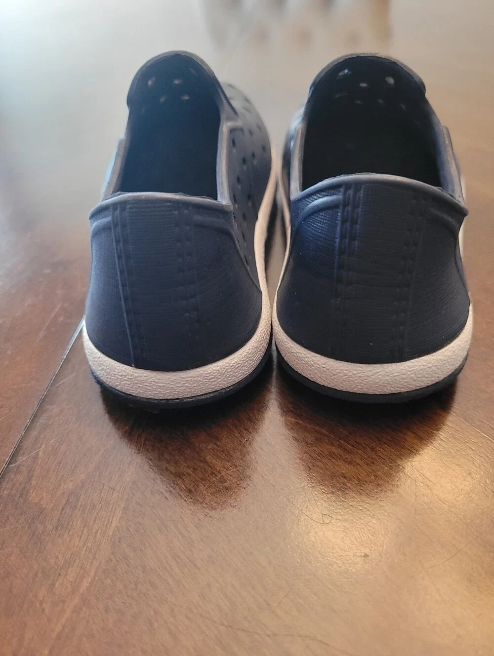 Cat & Jack Navy Blue Slip-On Kids Water Shoes Size 11